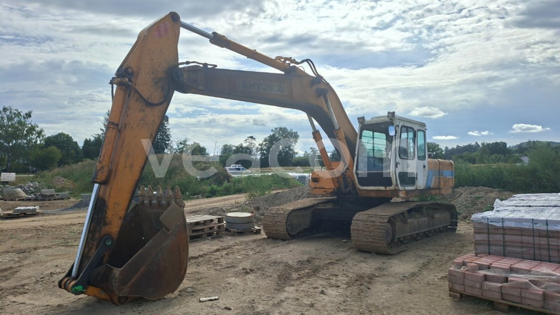 Online aukce: HYUNDAI  ROBEX 210 LC