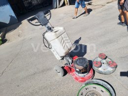 Online aukce:   DIMACK BRÚSKA NA BETÓN
