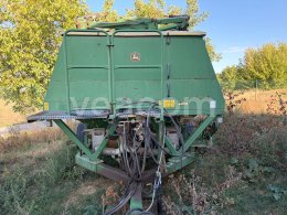 Online aukce: JOHN DEERE  750 A