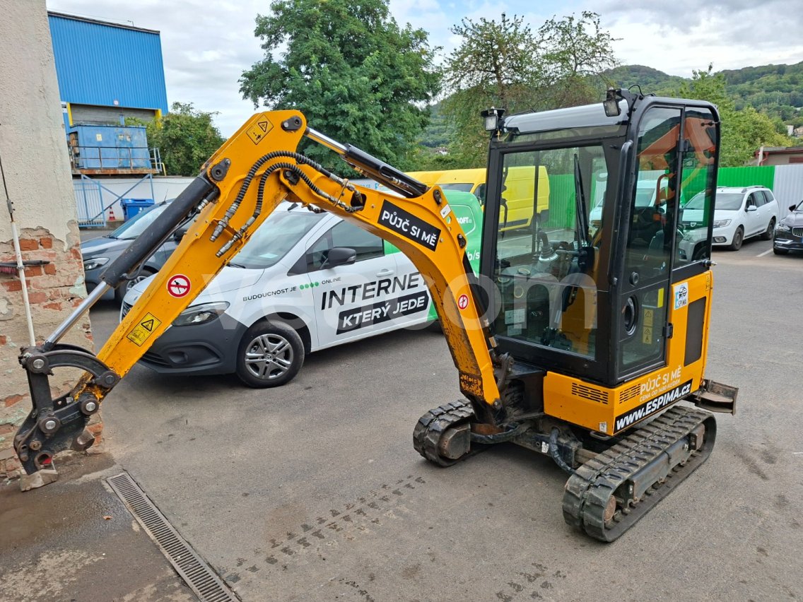 Online aukce: JCB  19 C - 1P