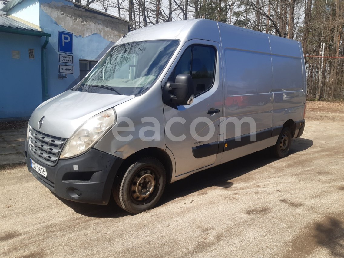 Online auction: RENAULT  Master