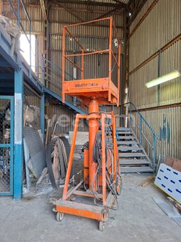 Online aukce:   MEZ MOHELNICE VMP 250/100