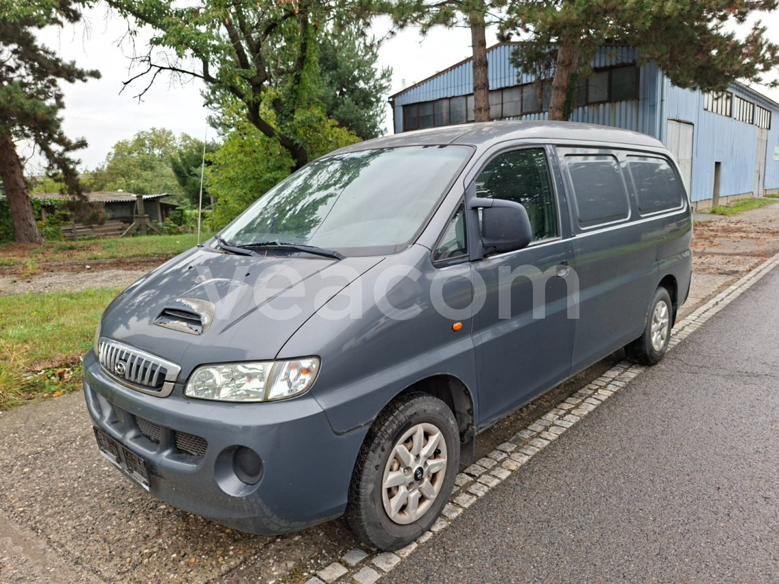 Online aukce: HYUNDAI  H-1