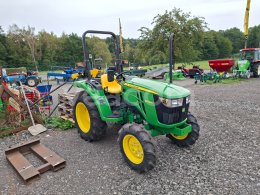 Online aukce: JOHN DEERE  3036E