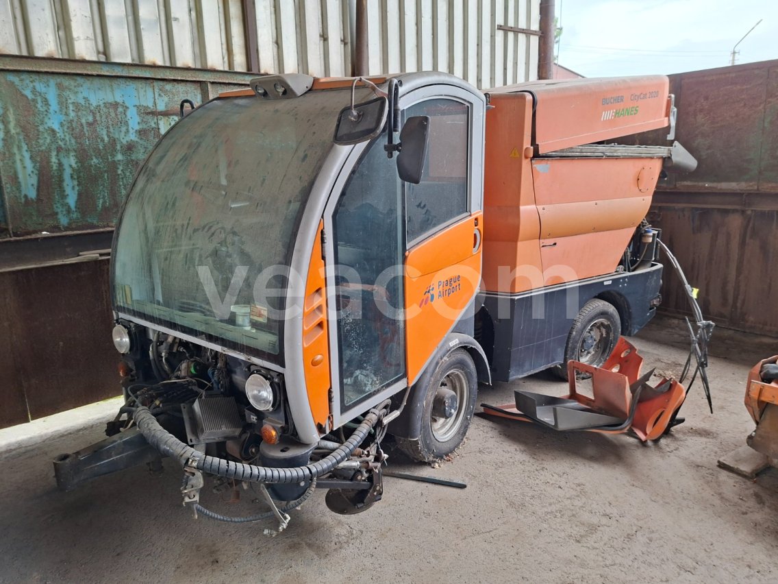 Online aukce: BUCHER  CITYCAT 2020