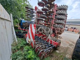 Online aukce: HORSCH  PRONTO 6DC SECÍ STROJ
