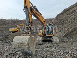 Online auction: LIEBHERR  R 926 LC