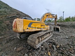 Online auction: LIEBHERR  R 926 LC