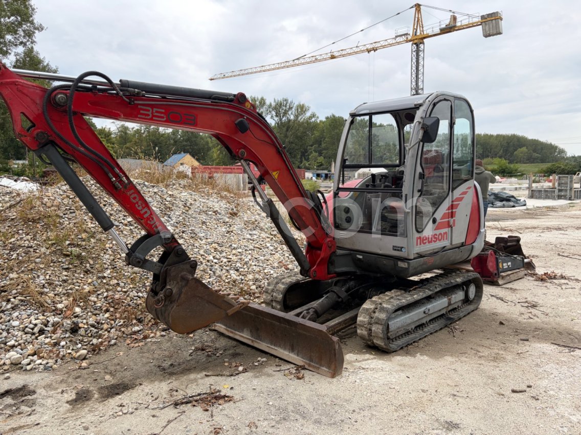 Online aukce: NEUSON  3503