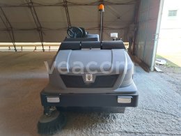 Online aukce: KÄRCHER  KM 150/500 RD 4W