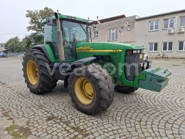 Online aukce: JOHN DEERE  8210 4X4