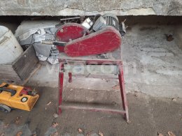 Online aukce:   PILA NA KOV