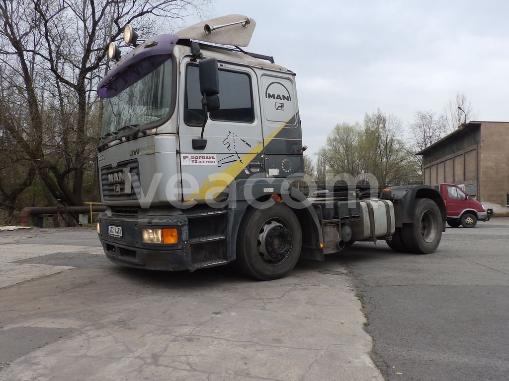 Online árverés: MAN  F2000 19.414 FLLS 4x2