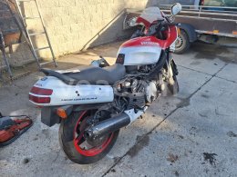 Online aukce: HONDA  CBR 1000 F