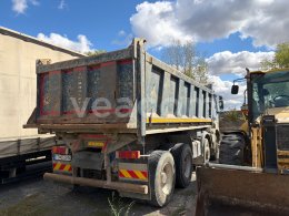 Online aukce: RENAULT  KERAX 420.40 P8X4