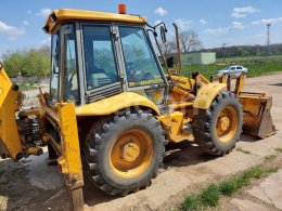 Online auction: JCB  4CX SUPER