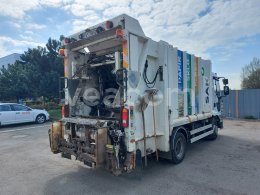 Online aukce: RENAULT  MIDLUM 220.12 P 4x2