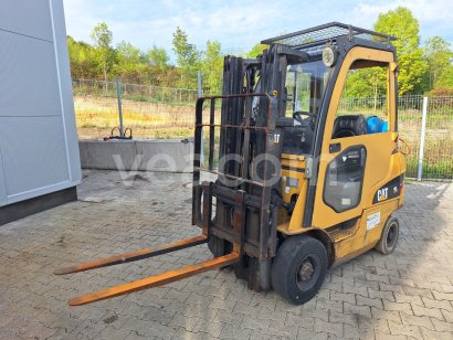 Online aukce: CAT  GP15N
