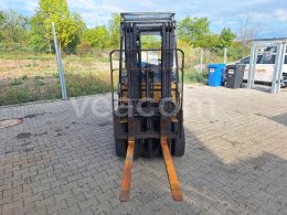 Online aukce: CAT  GP15N
