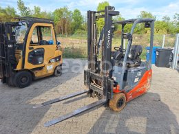 Online-Versteigerung: TOYOTA  8FBET15