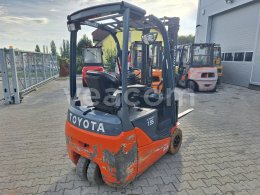 Online aukce: TOYOTA  8FBET15