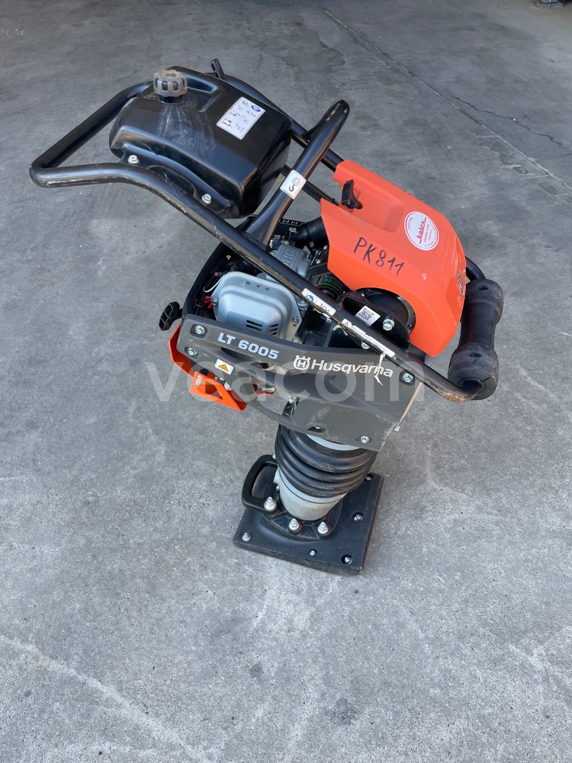 Online aukce: HUSQVARNA  LT 6005