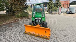 Online aukce:   JOHN DEERE 268 4X4