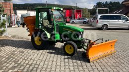 Online aukce:   JOHN DEERE 268 4X4