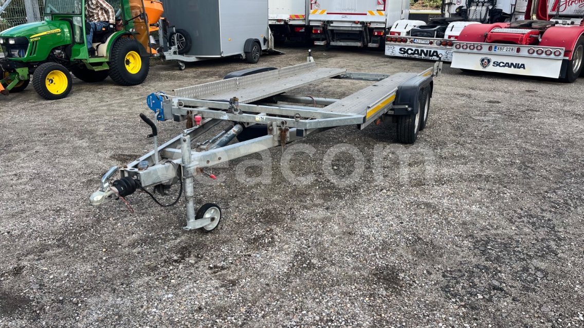 Online aukce:   WM MAYER AK2500B