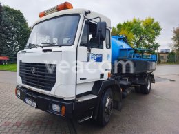 Online aukce: JELCZ  240 R6 + WUKO