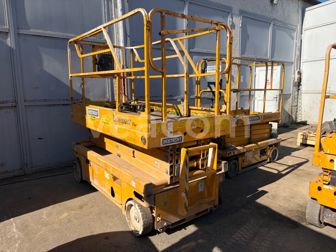 Online aukce: HAULOTTE  COMPACT 10