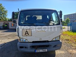 Online aukce: AVIA  D90