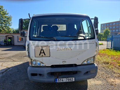 Online auction: AVIA  D90