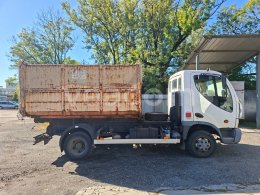 Online aukce: AVIA  D90