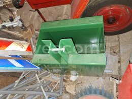 Online aukce:   ČELNÍ ZÁVAŽÍ NA TRAKTORY JOHN DEERE