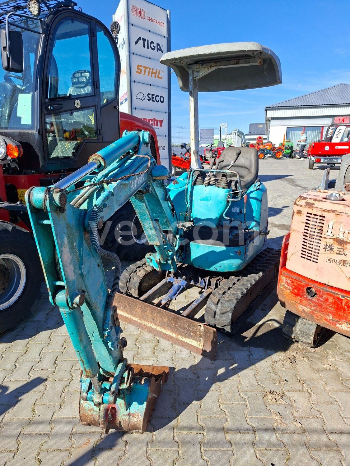 Online aukce: KUBOTA  U-10