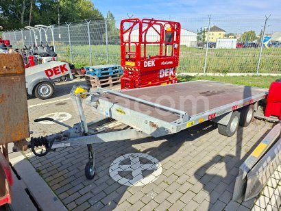 Online aukce: HUMBAUR  UNIVERSAL 3000