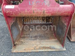 Online aukce:   LLOYD RS 2-4