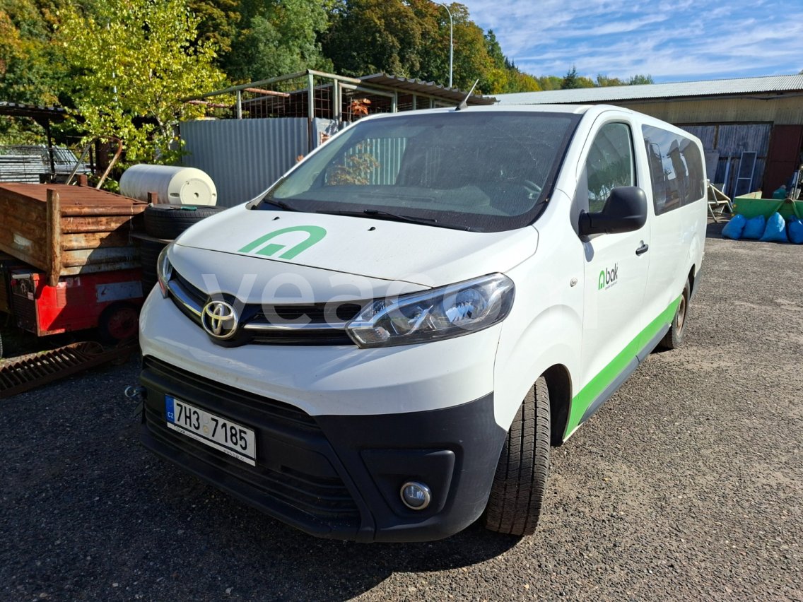 Online aukce: TOYOTA  PROACE