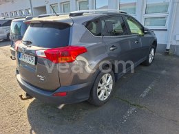 Online aukce: TOYOTA  RAV4