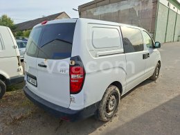 Online aukce: HYUNDAI  H-1