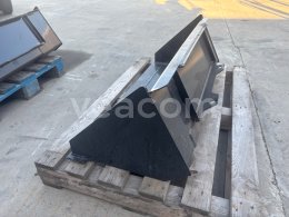 Online aukce:   ČELNÁ LYŽICA NA MININAKLADAČ 100 CM