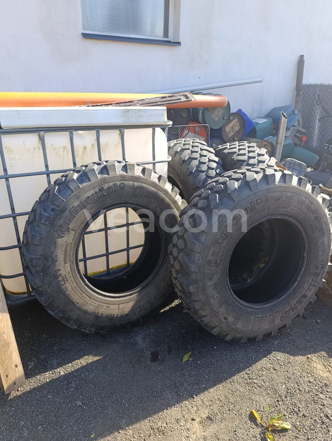 Online aukce:   PNEU 4 KS - CONTINENTAL 12.5R20