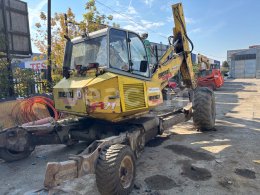Online aukce: MENZI MUCK  A71