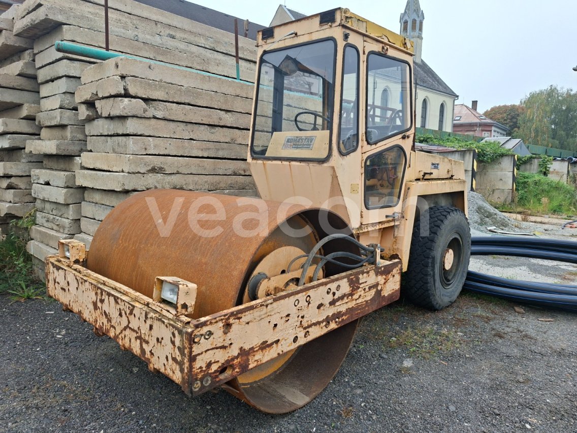 Online aukce: BOMAG  BW 172 D