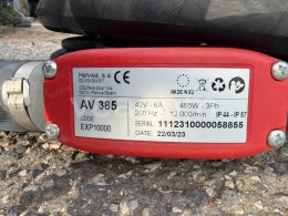 Online aukce:   HERVISA AV385