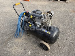 Online aukce:   STANLEY FATMAX DV2 400/10/100