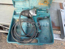 Online aukce:  MAKITA TW0350