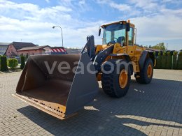 Online aukce: VOLVO  L 120 E 4X4