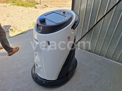 Online auction:  SCRUBBER 50 PRO + STANICE
